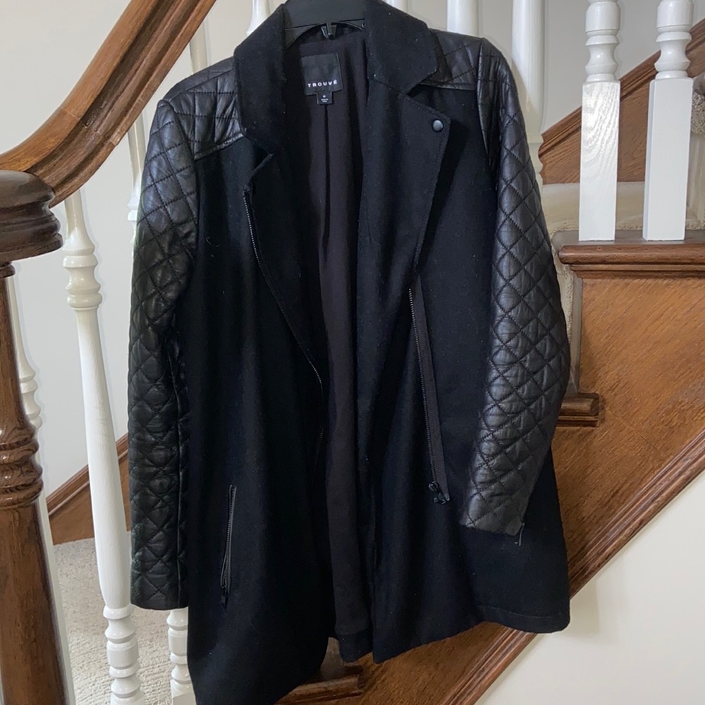 Women’s Black Jacket